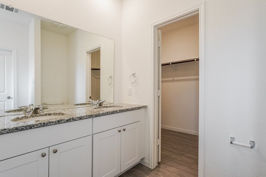 Building Photo - 14427 Penny Run