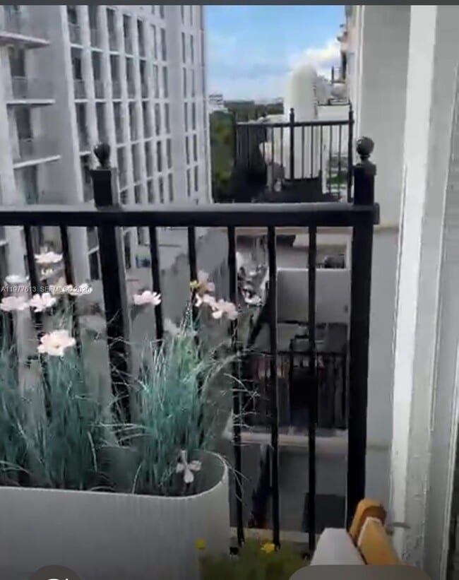 Building Photo - 4100 Salzedo St