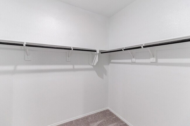 Building Photo - 5933 Revere Dr