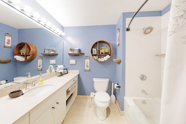 Building Photo - 29 Otis St