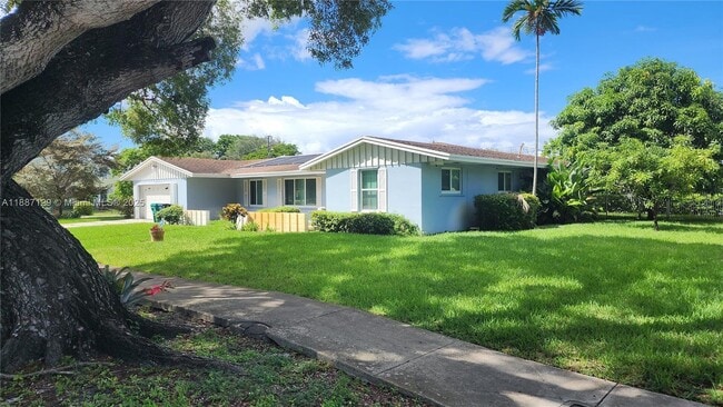 Building Photo - 9041 SW 88th St