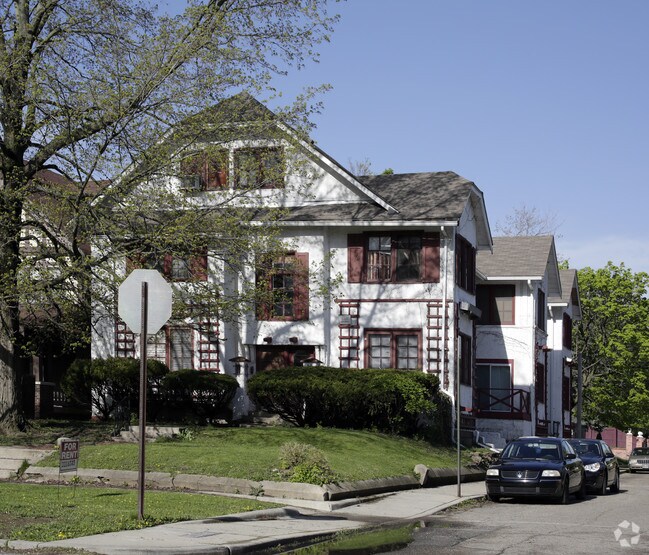 3558 N Washington Blvd 3558 N Washington Blvd Indianapolis IN 46205