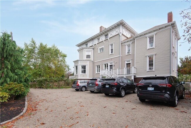 Building Photo - 6 Restmere Ter