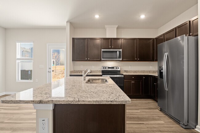 Building Photo - 717 Ambrose Hl Ln