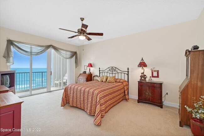 Building Photo - 2065 Jimmy Buffett Mem Hwy