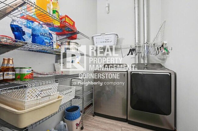 Building Photo - 125 S Kalamazoo Mall