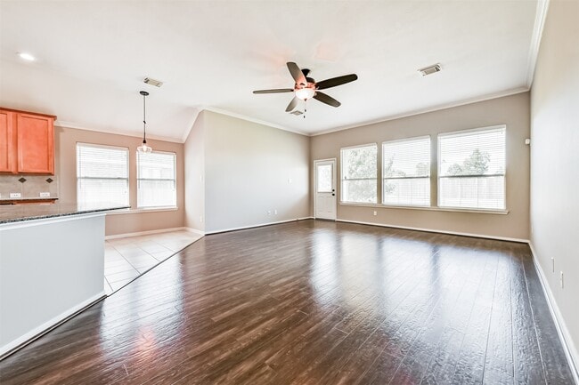 Building Photo - 13719 Rolling River Ln