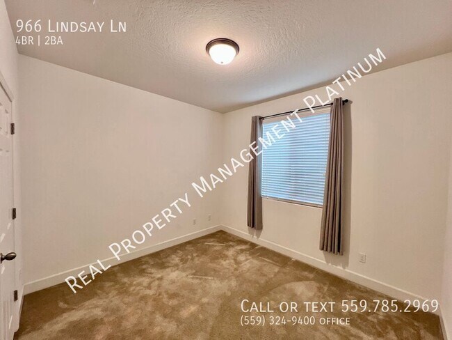 Building Photo - 966 Lindsay Ln