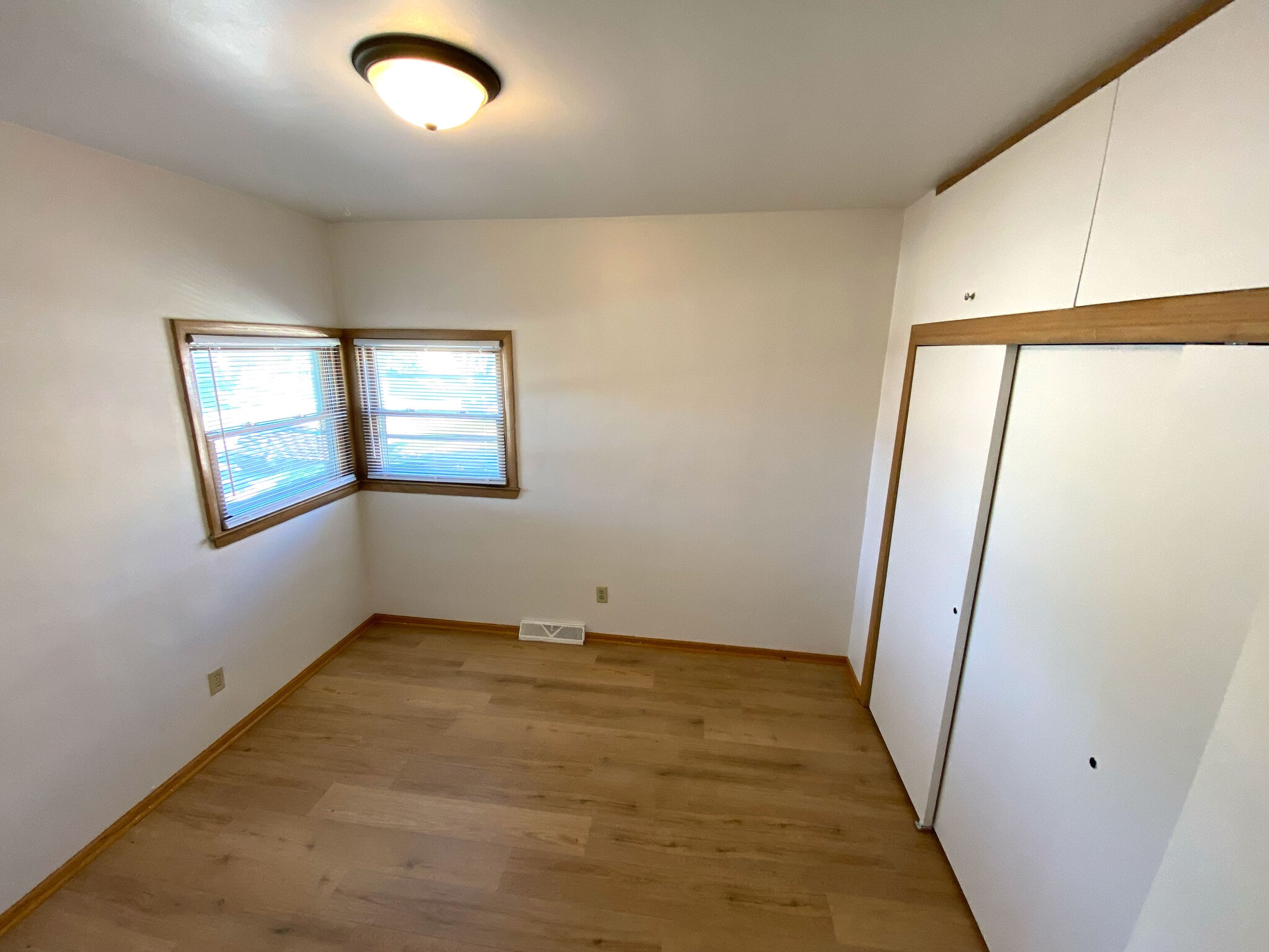 Master Bedroom - 3633 E Carpenter Ave