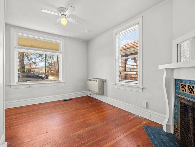 Building Photo - Ken-355 S 300 E, Provo UT 84606