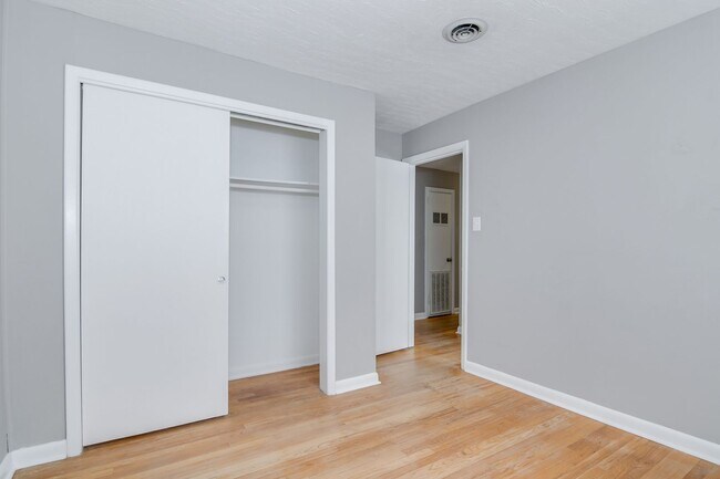 Building Photo - 4 Bedroom 1.5 Bathroom Home in Augusta