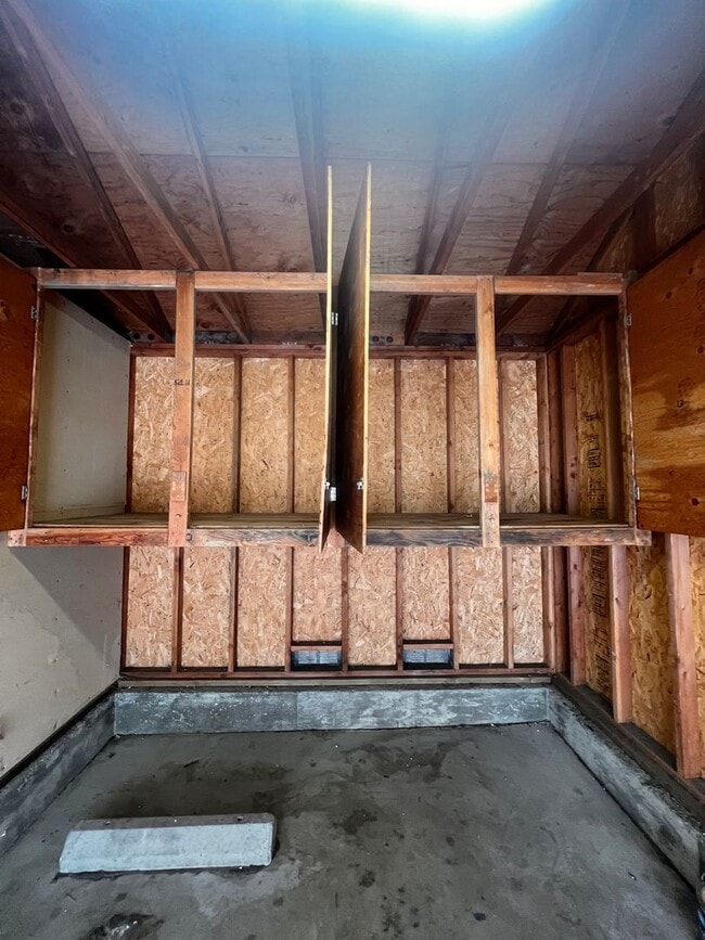 Building Photo - This Is What You’ve Been Searching For. 2 bedroom condo