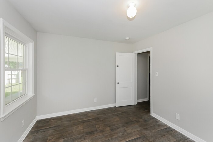 Building Photo - 1218 Cherokee Ave