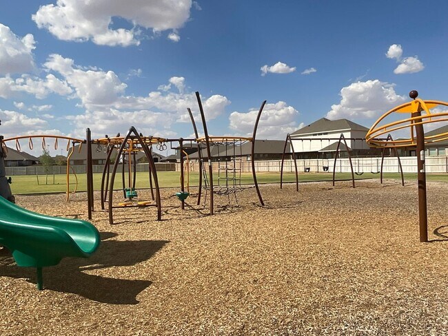 Building Photo - 7321 Fossell Ranch Rd