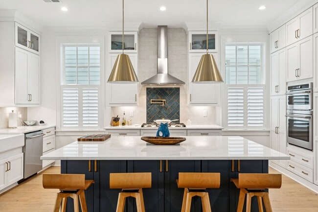 Building Photo - 9013 Stern Aly