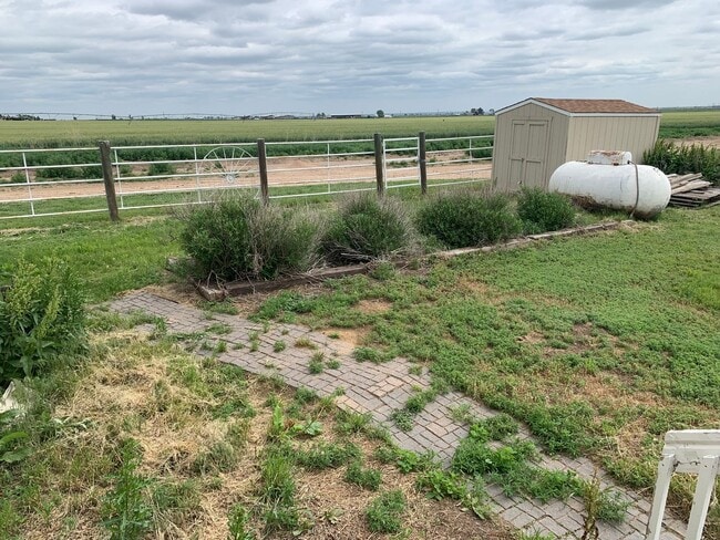Building Photo - The perfect home is calling, cozy 3 bedroo...