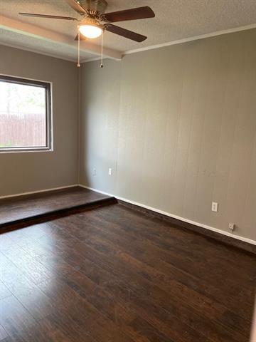 Building Photo - 858 N San Jose Dr