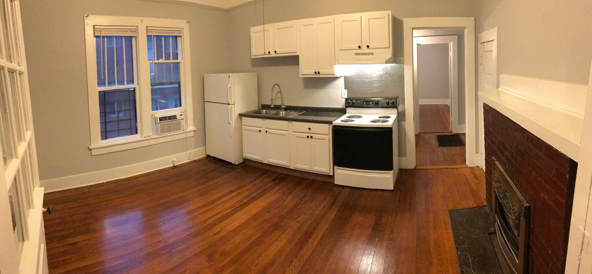 Building Photo - 909 N Congress St