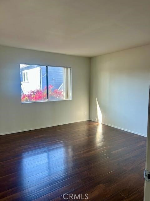 Building Photo - 5821 Sylmar Ave