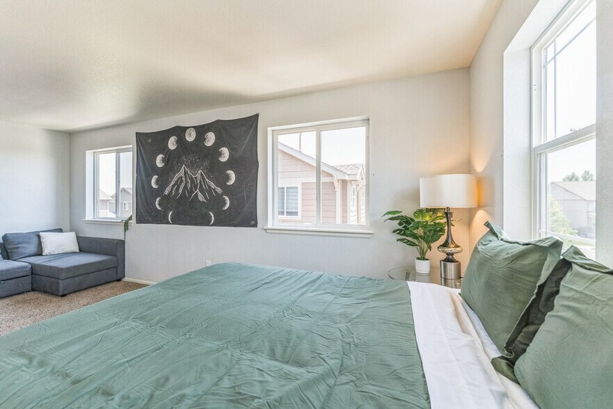 Building Photo - 5153 Chicory Cir