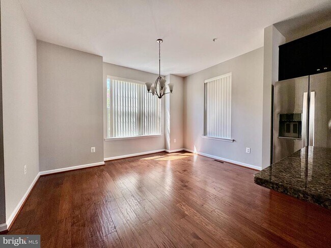 Building Photo - 18322 Woodhouse Ln