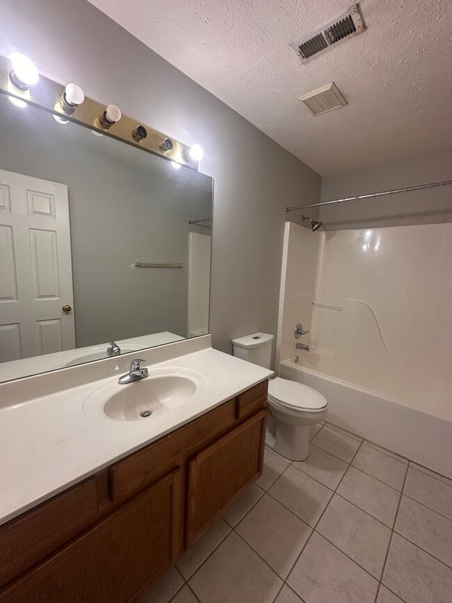 Building Photo - 9406 Harlow Ct