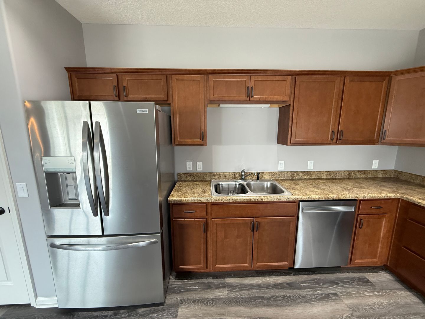 Building Photo - 6015 Melan Cove