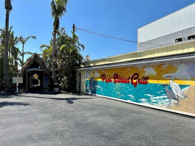 Building Photo - 210 Albee Rd W