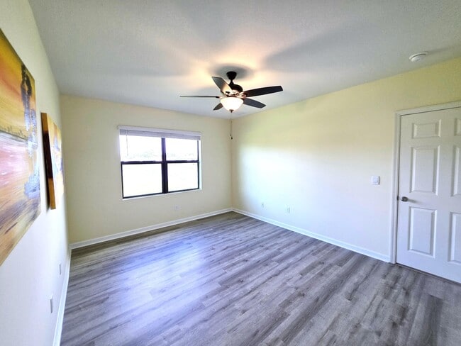Building Photo - 6580 Canterbridge Dr