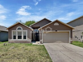 Building Photo - 1683 Sorento Cir
