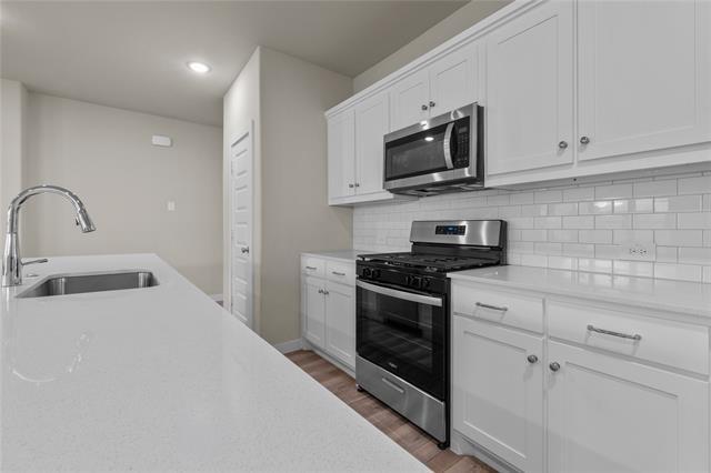 Building Photo - 354 Waters Rdg Dr