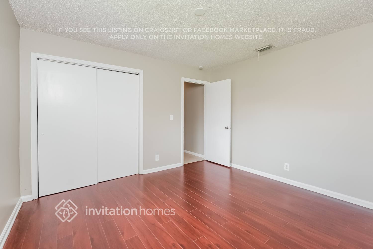 Building Photo - 10930 NW 41st Dr