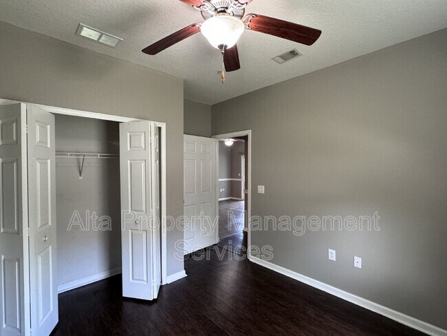 Building Photo - 5775 Ortega View Way
