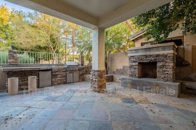 Building Photo - 1143 N Apollo Dr