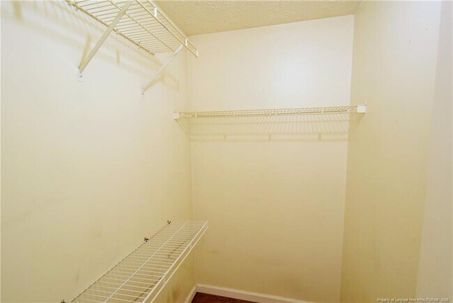 Building Photo - 6475 Applewhite Rd