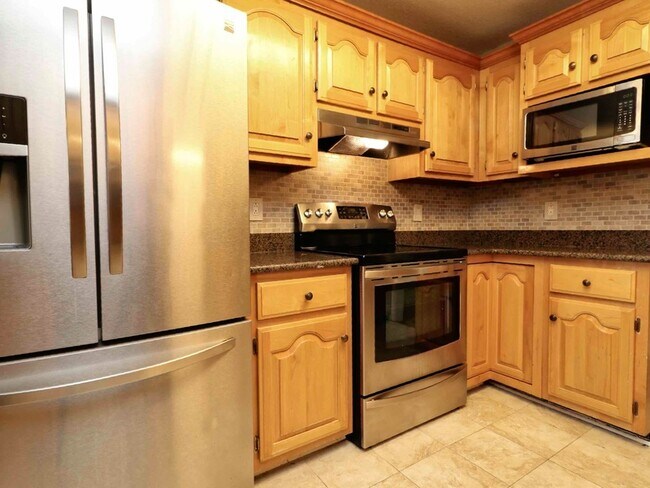 Building Photo - 3486 Neal Ct