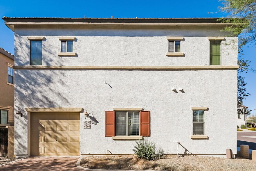 Building Photo - 10239 W Via Del Sol