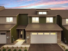 Building Photo - 17108 Dysart Pl