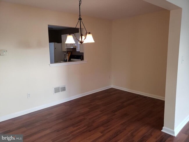Building Photo - 178 Liborio Dr
