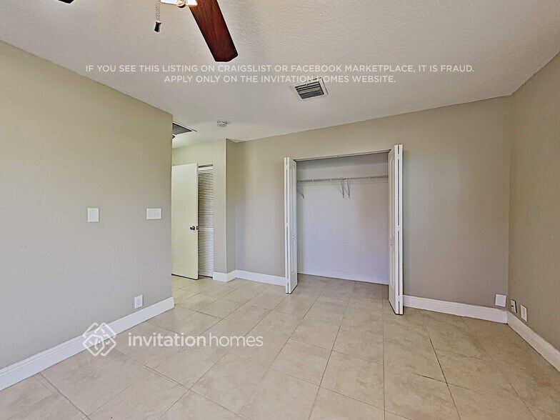 Building Photo - 2490 Florida Mango Rd