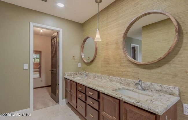 Building Photo - 4944 Mariners Point Dr