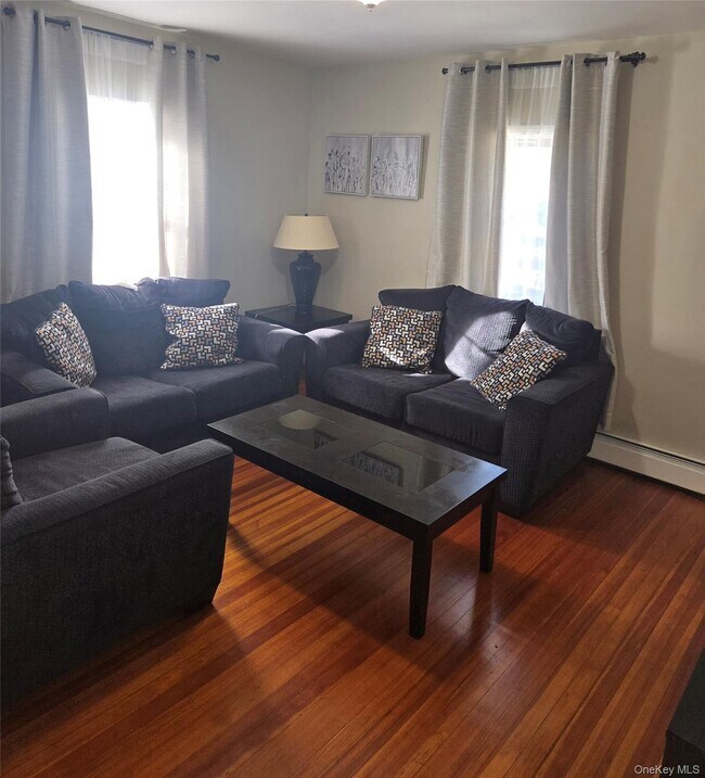 Building Photo - 2097 Saw Mill River Rd