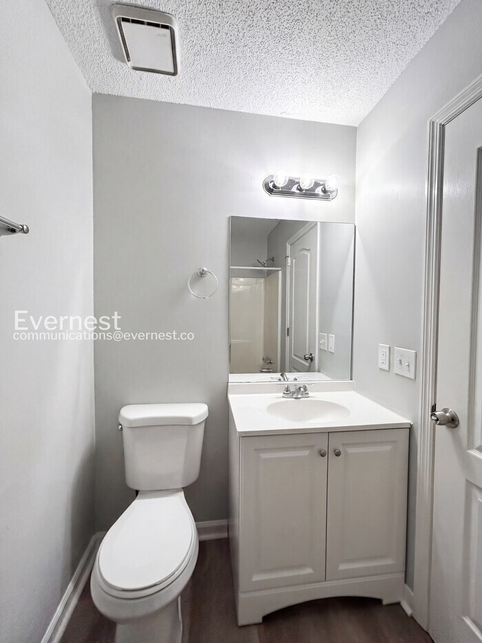 Building Photo - 1529 Ocoee Trail