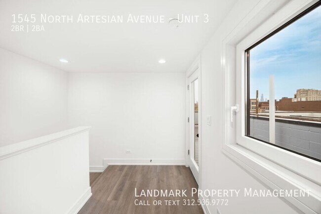 Building Photo - 1545 N Artesian Ave