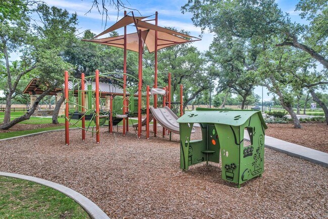 Building Photo - 2252 Nates Pl