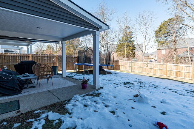 Building Photo - Spacious 4-Bedroom, 2.5-Bath Home for Rent...