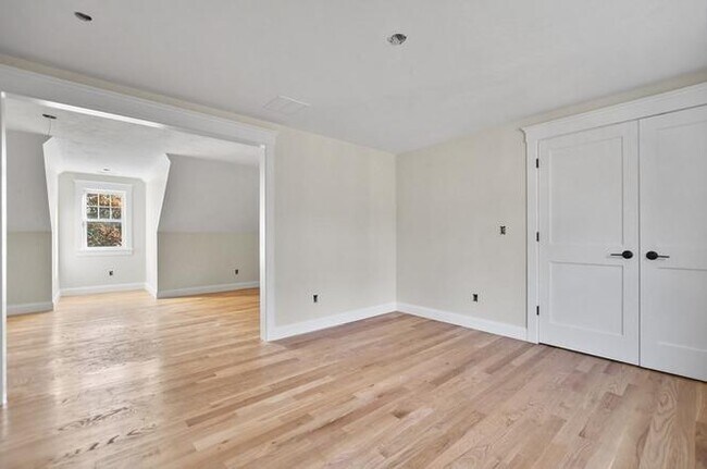 Building Photo - 101 Plum Hollow Rd