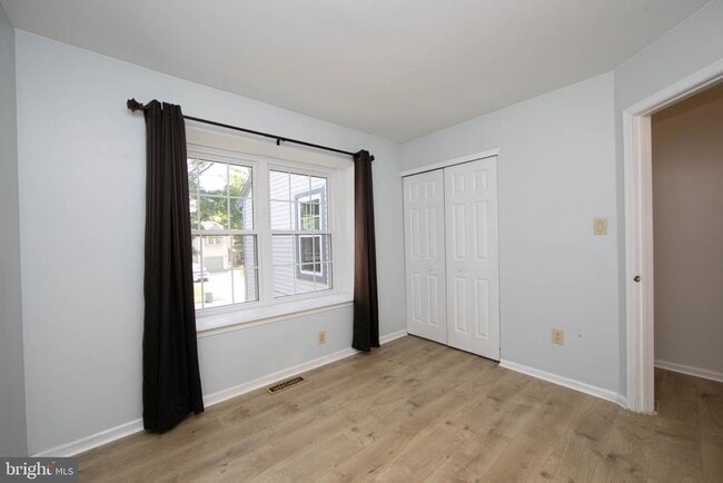 Building Photo - 178 Kettlebrook Dr