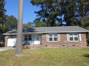 Building Photo - 199 Tall Pines Rd