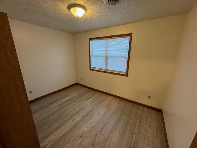 Building Photo - 2-Bed in the Heart of Troy – 900 Sq. Ft. of Cozy Living!"